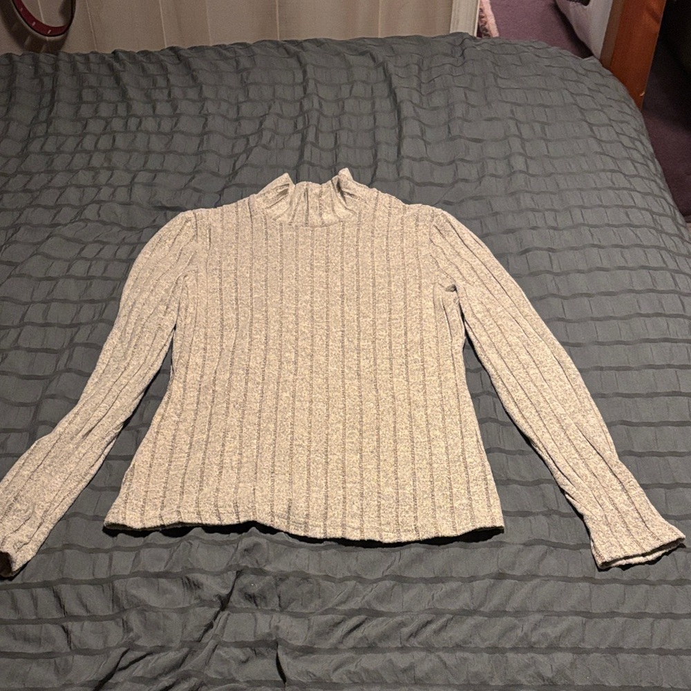 Grey Ribbed Long Sleeve Top